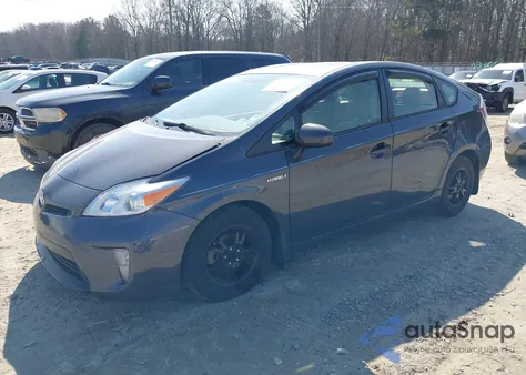 2013 Toyota Prius Three z USA, uszkodzony, nr VIN JTDKN3DU2D1688768